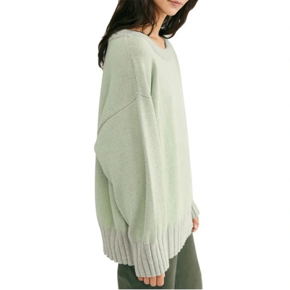 FREE PEOPLE Street Fair Lime Grey Oversized Tunic Sweater - Picture 3 of 10